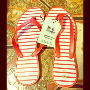 🎁❤️ $5 Red Stripe sandal flip flops 7/8 M